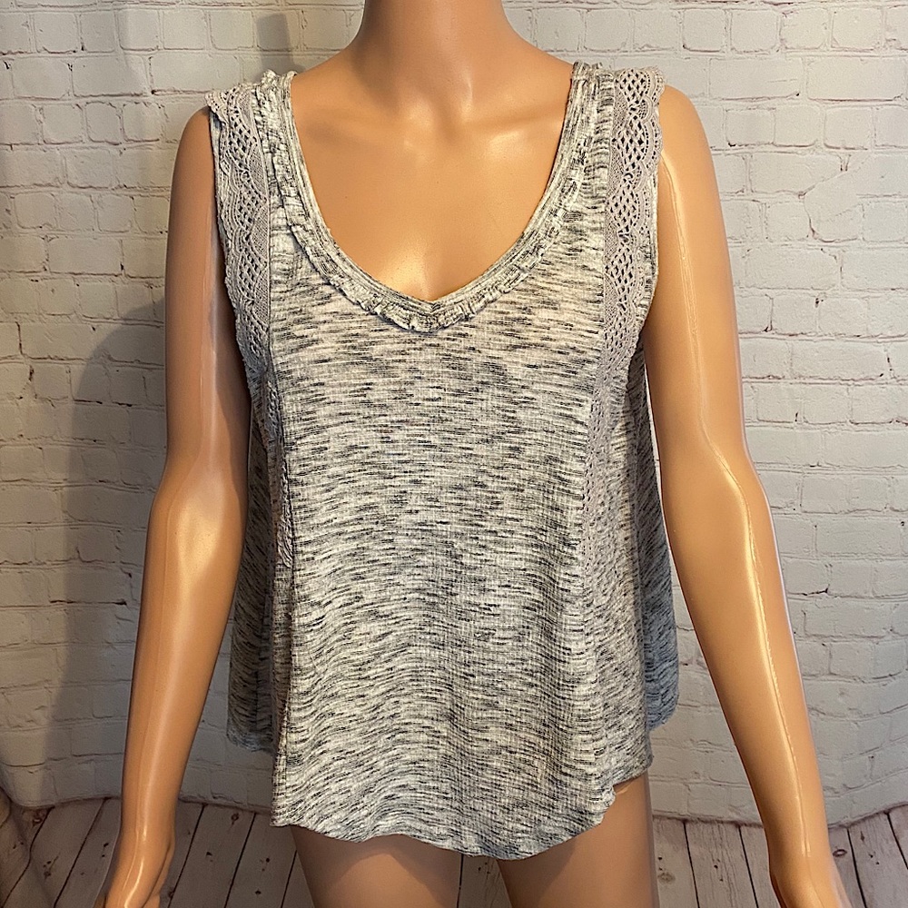 Altar’d State cute knit & embroidered grey sweater size medium boho